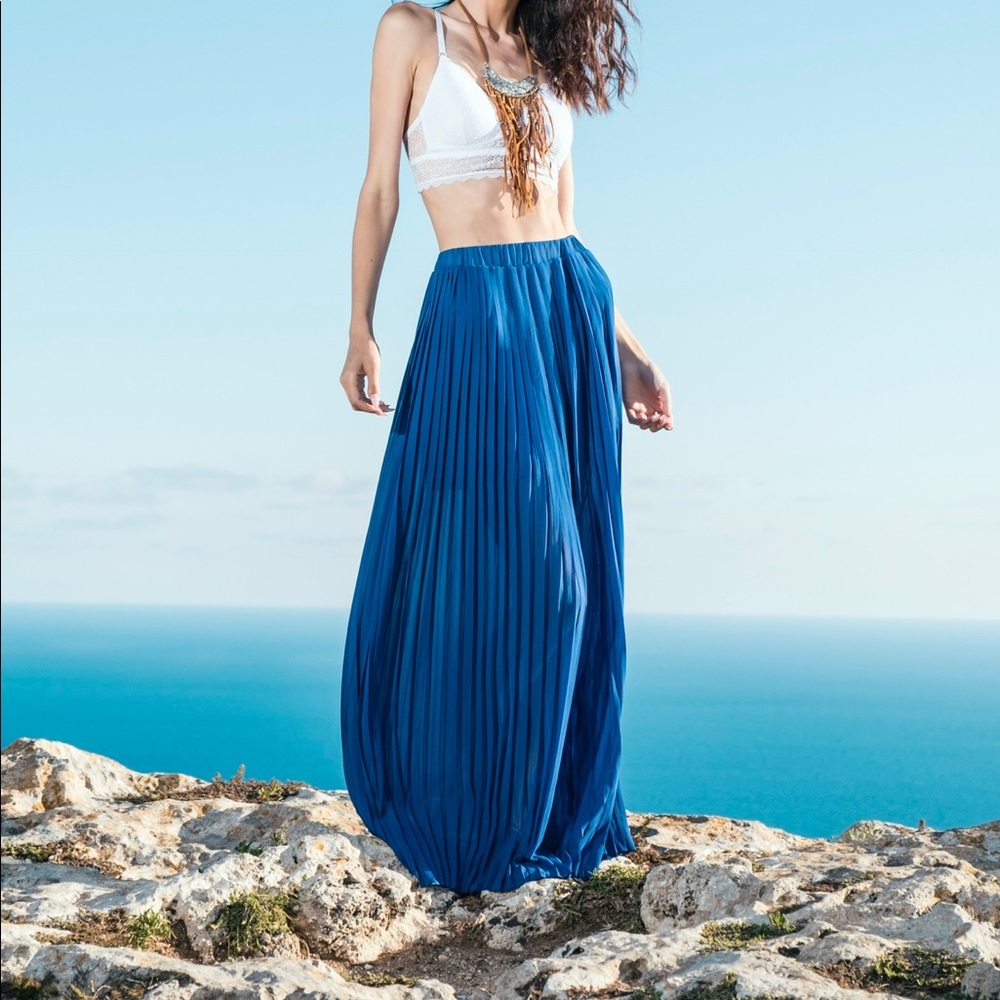 Royal Pleated Maxi Skirt